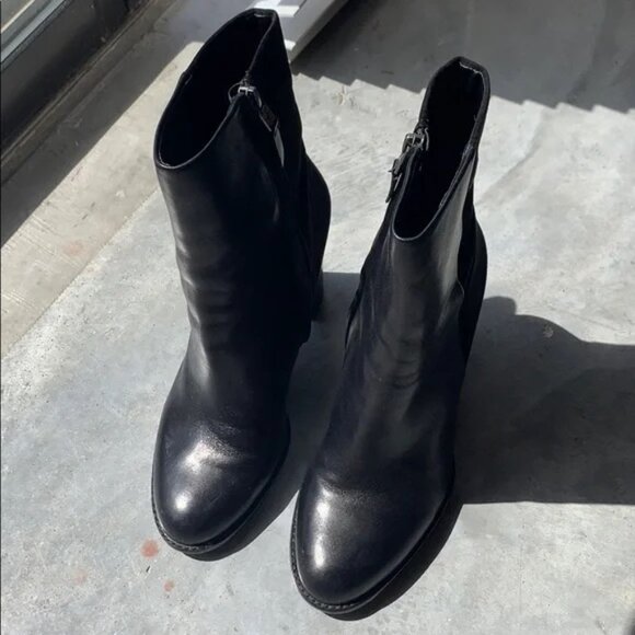 Sam Edelman "Reyes" Black Leather Heeled Booties - Picture 6 of 14